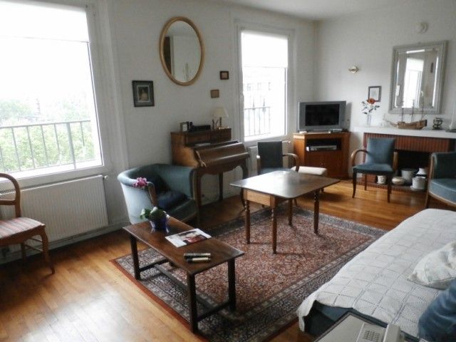 F3 - Hôtel de Ville - gde terrasse